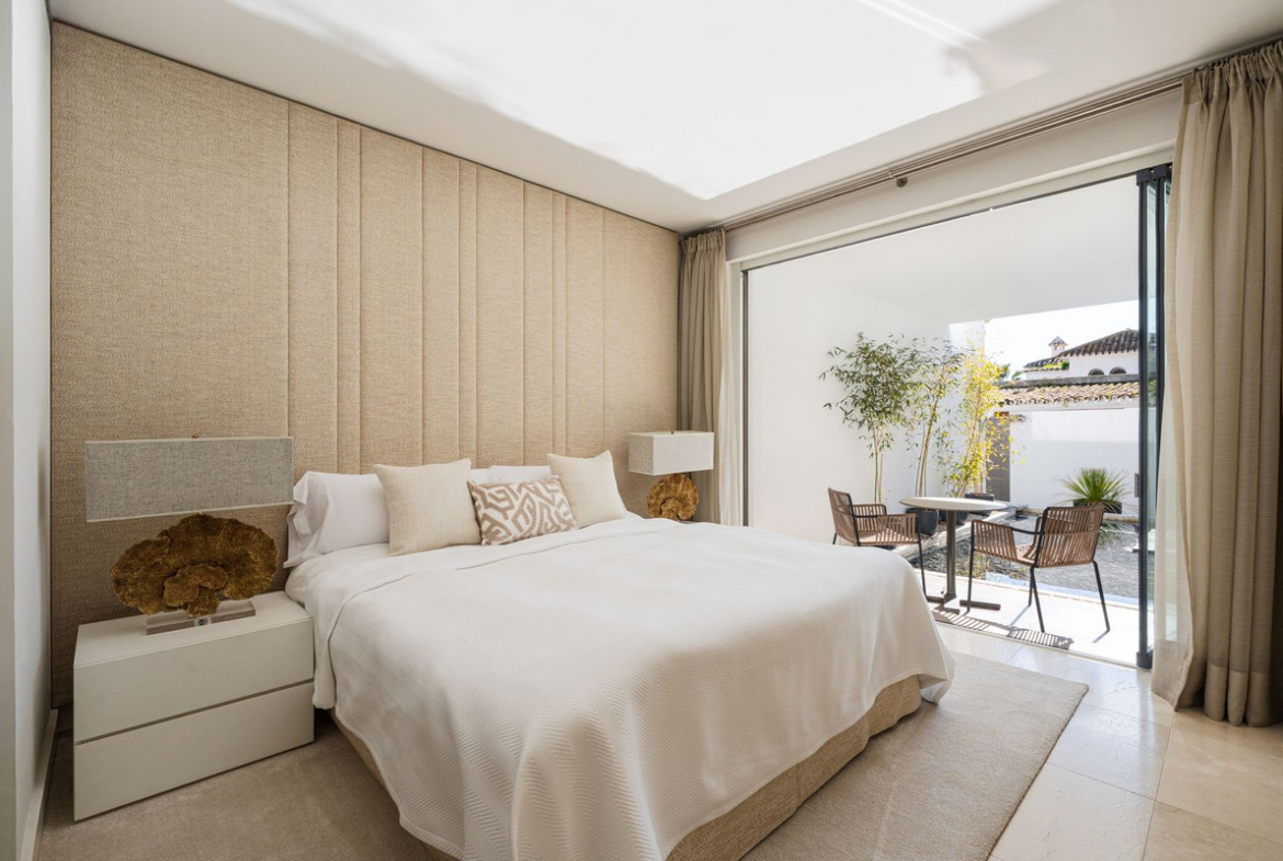 Marbella Golden Mile Marbella villa 4 Bedrooms