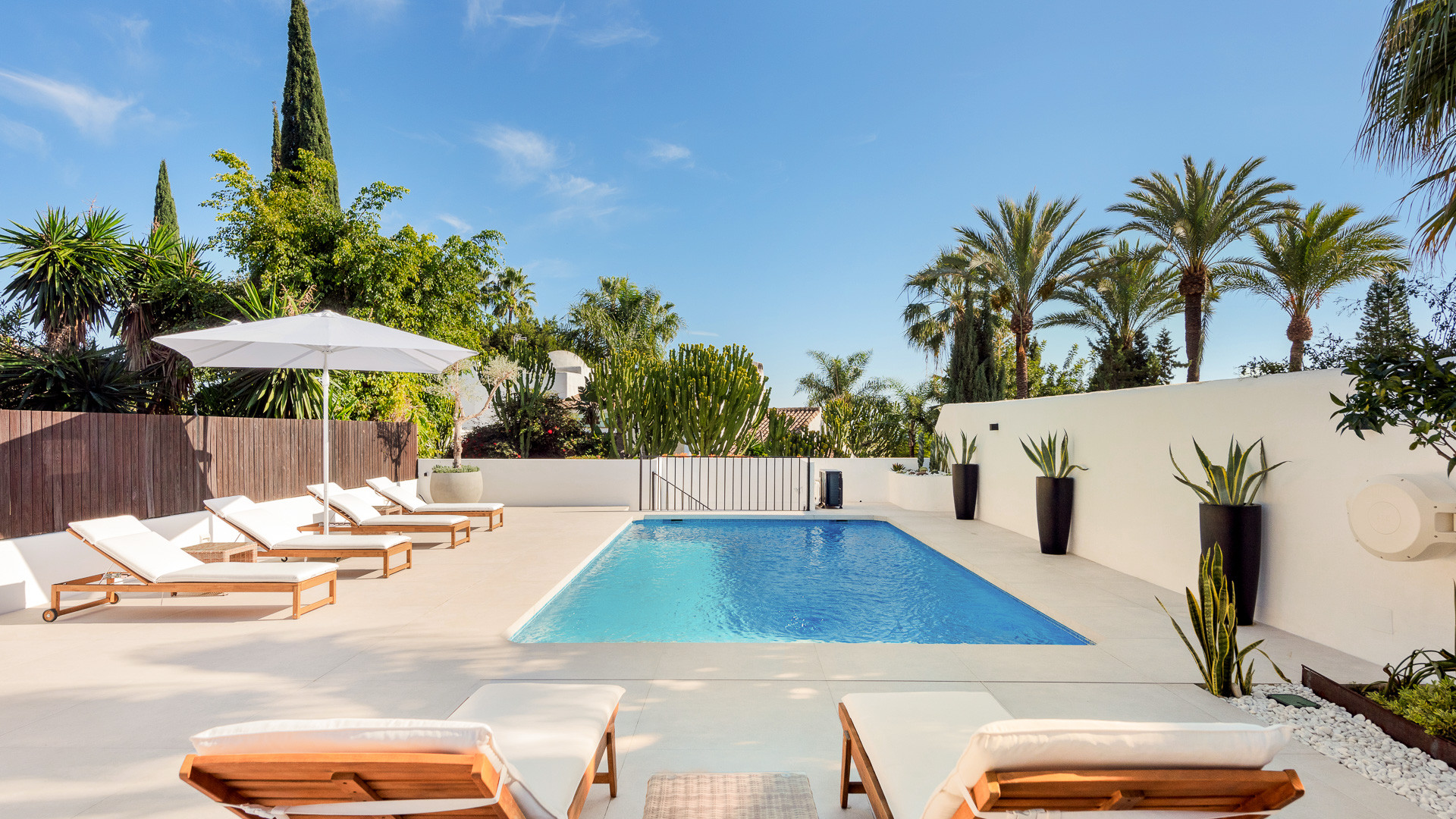 Marbella Golden Mile Marbella villa 3 Bedrooms