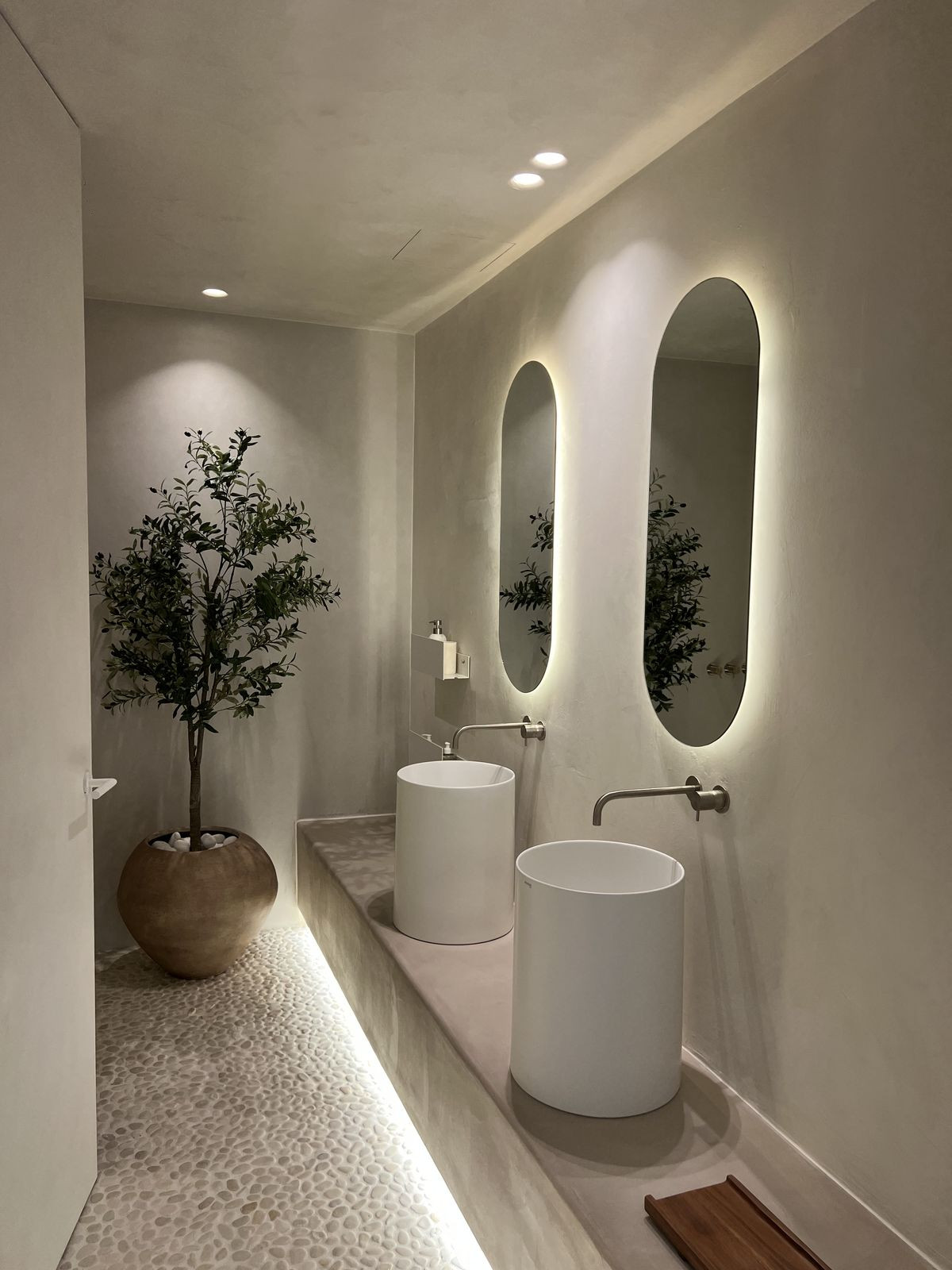 luxo-estate-18 Marbella Golden Mile Marbella penthouse 3 Bedrooms
