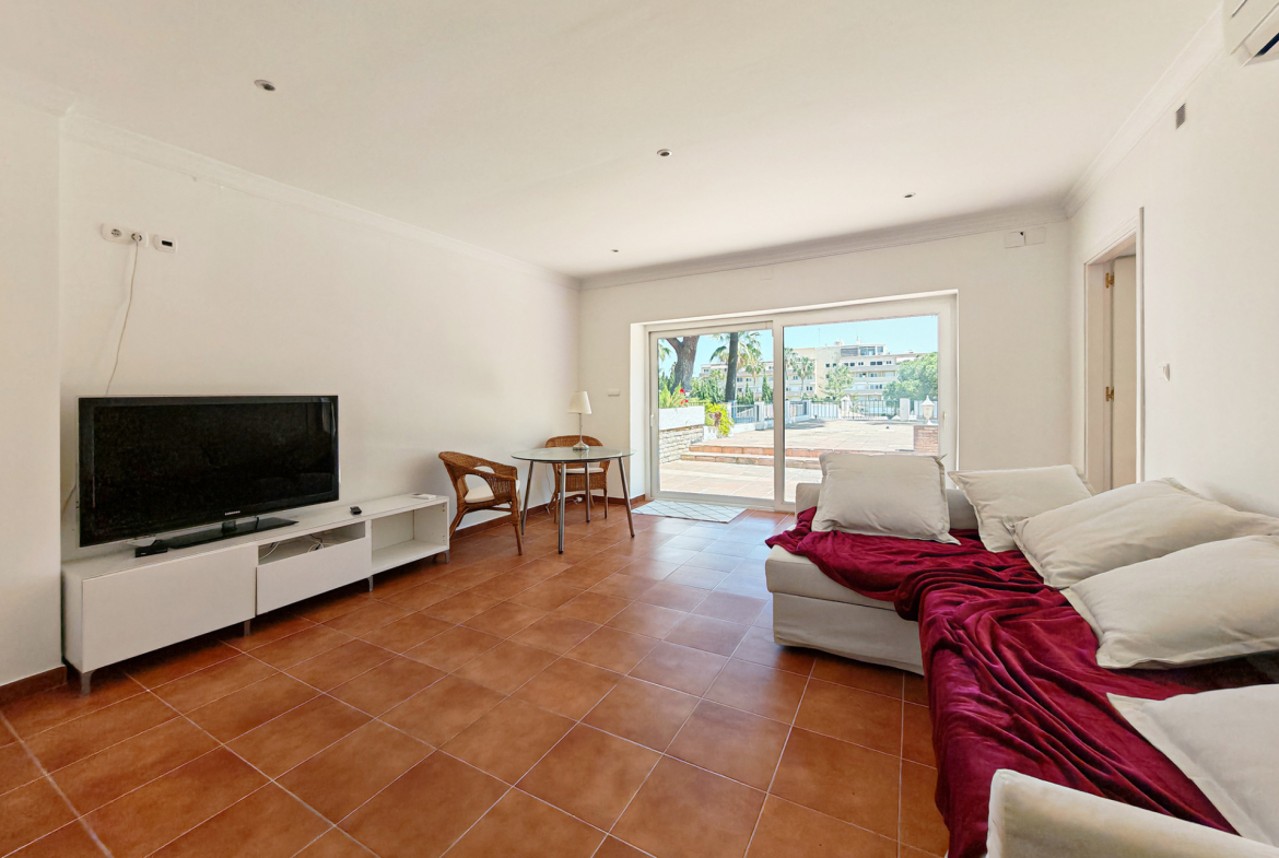 Marbesa Marbella villa 5 Bedrooms