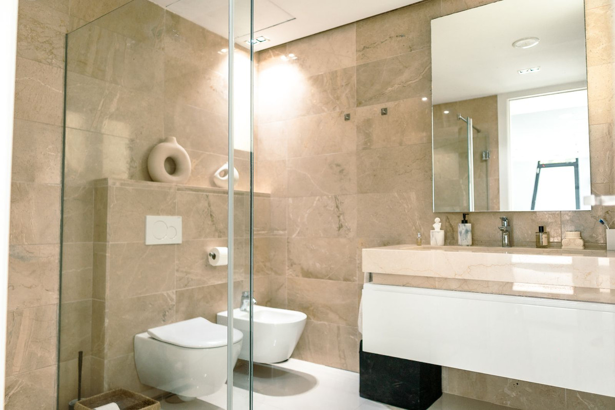 Nueva Andalucia Marbella villa 5 Bedrooms