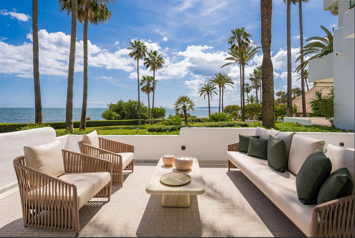 Estepona apartment 3 Bedrooms