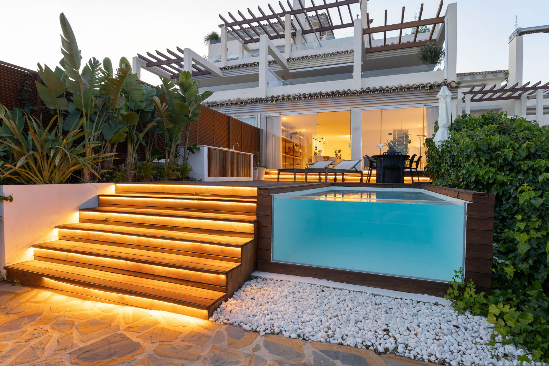 Nueva Andalucia Marbella apartment 3 Bedrooms