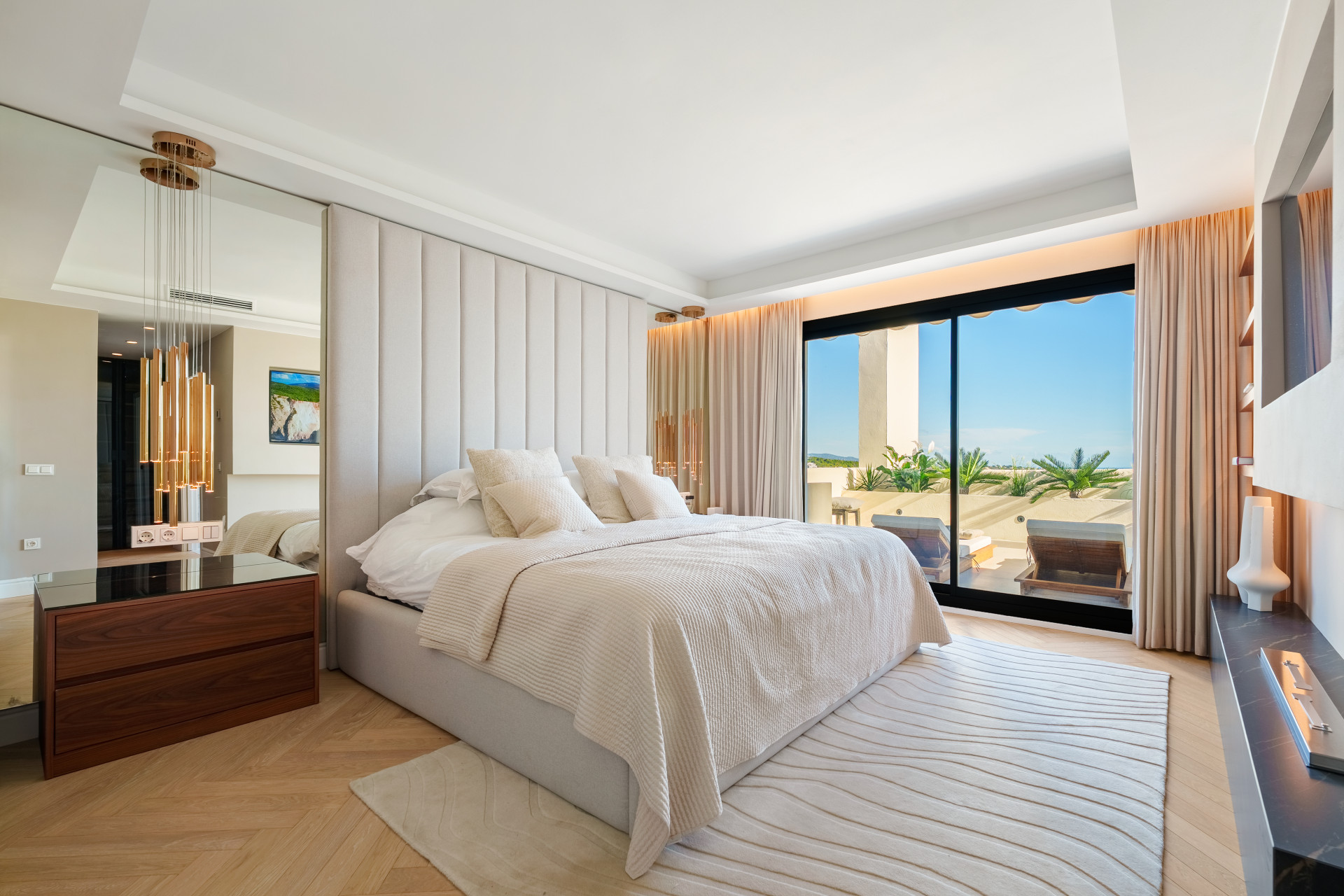 Nueva Andalucia Marbella penthouse 3 Bedrooms