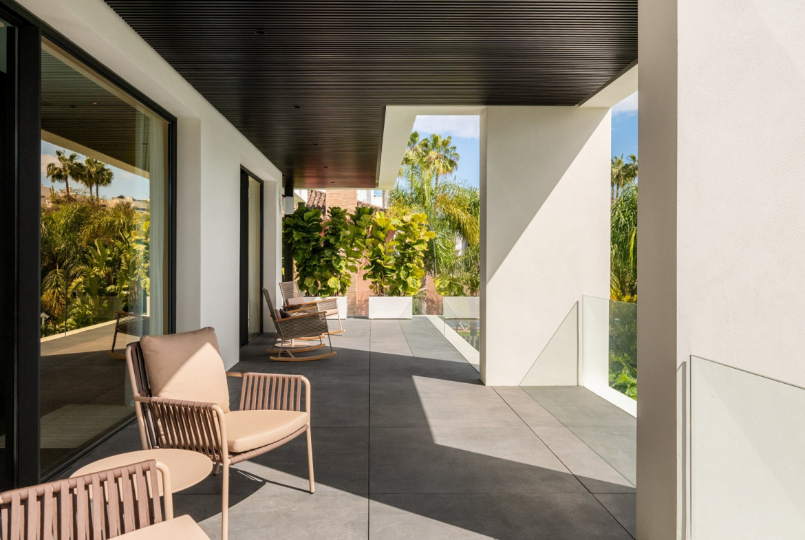 Marbella Golden Mile Marbella villa 5 Bedrooms