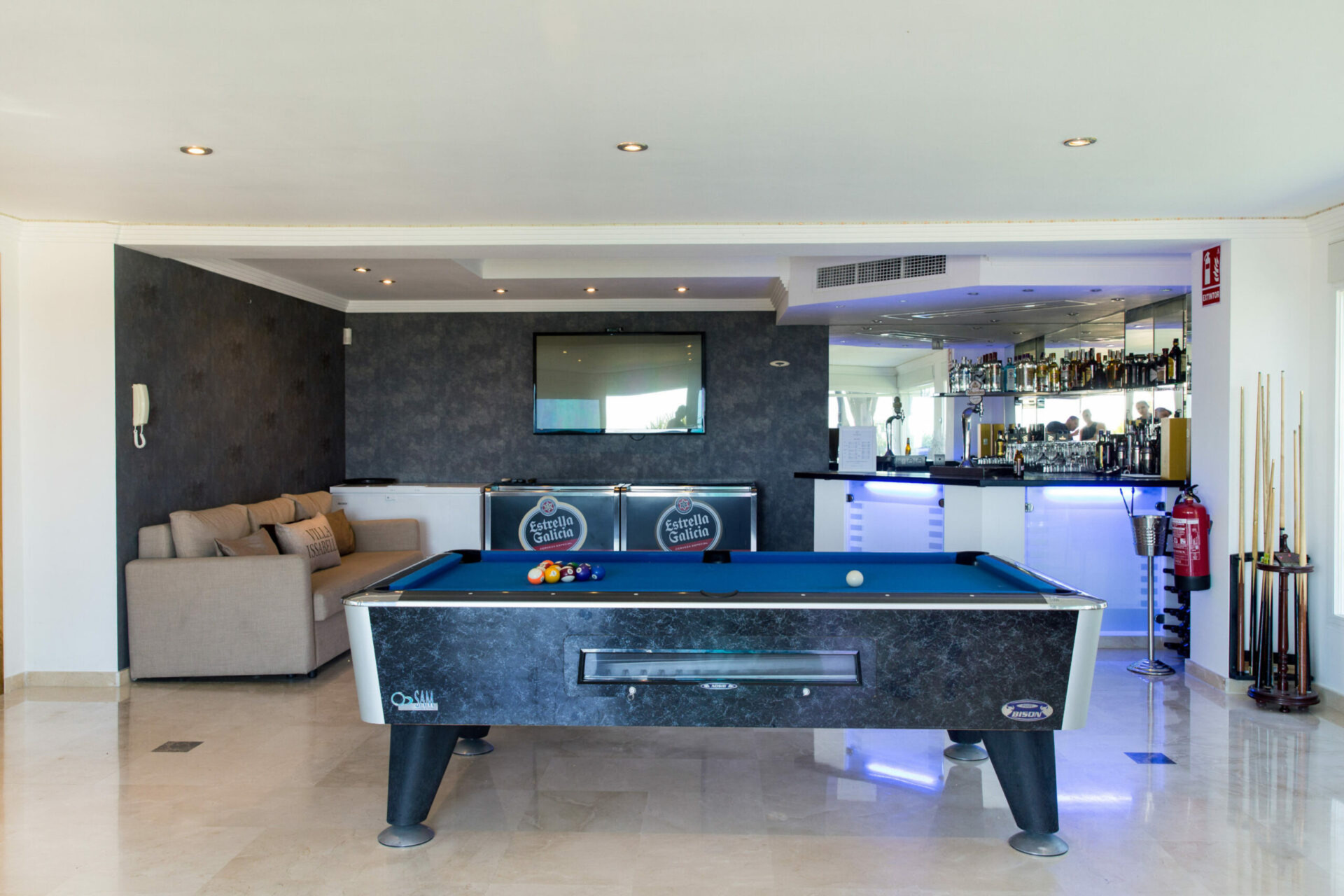 Elviria Marbella villa 8 Bedrooms