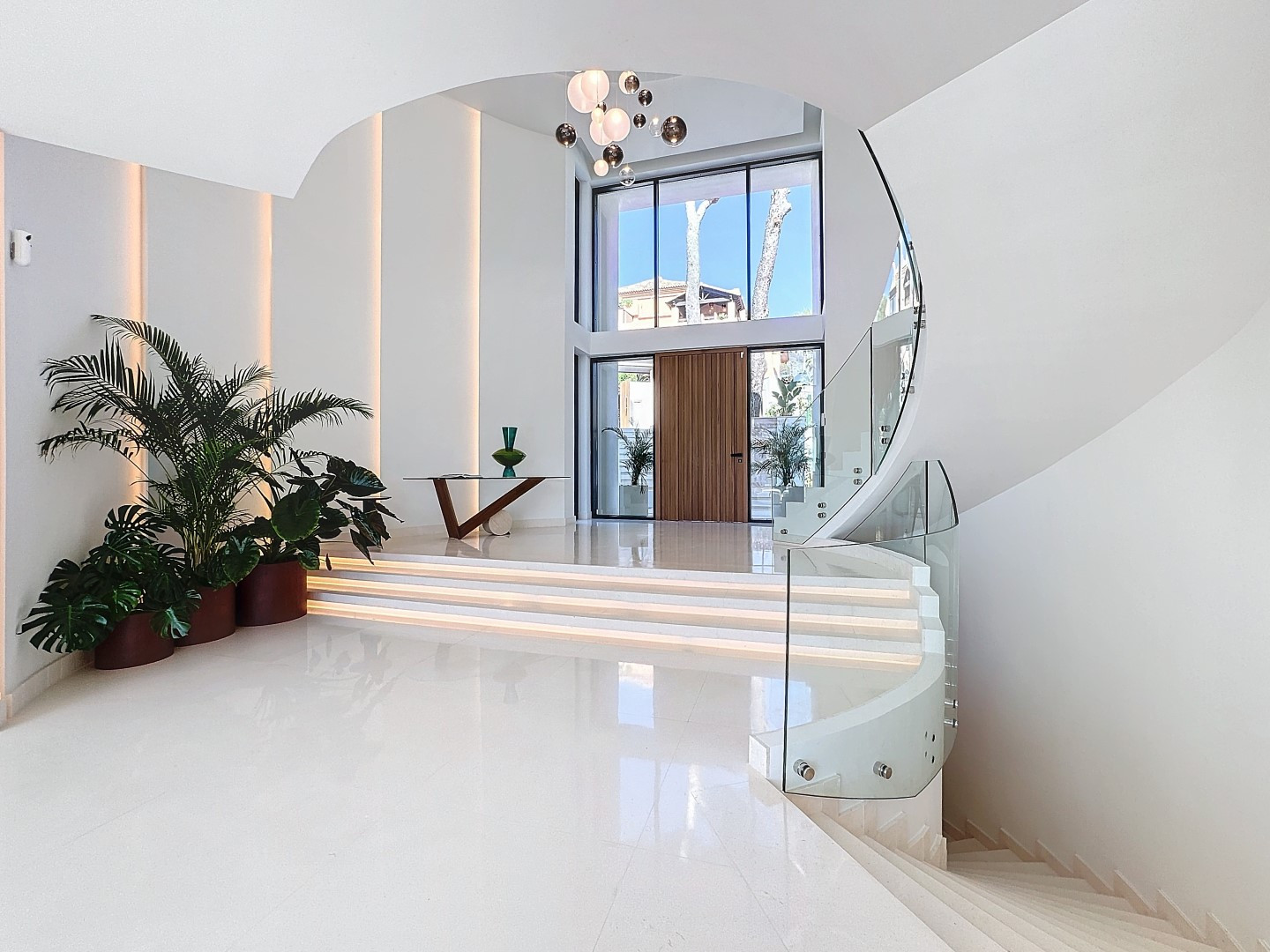 luxo-estate-18 Sierra Blanca Marbella villa 7 Bedrooms