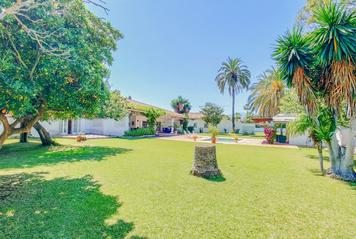 San Pedro Alcantara villa 7 Bedrooms