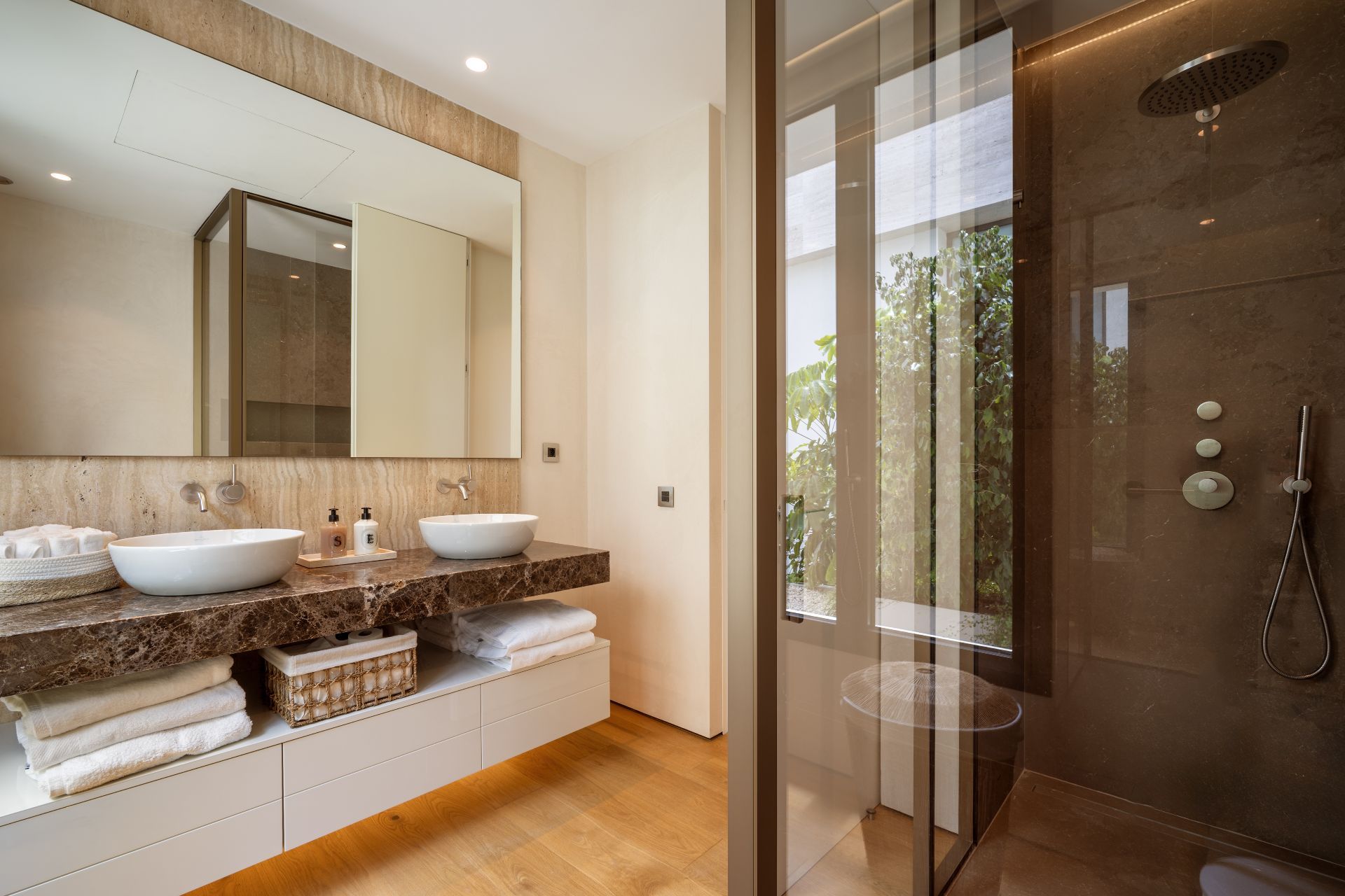 luxo-estate-18 Marbella Golden Mile Marbella apartment 5 Bedrooms