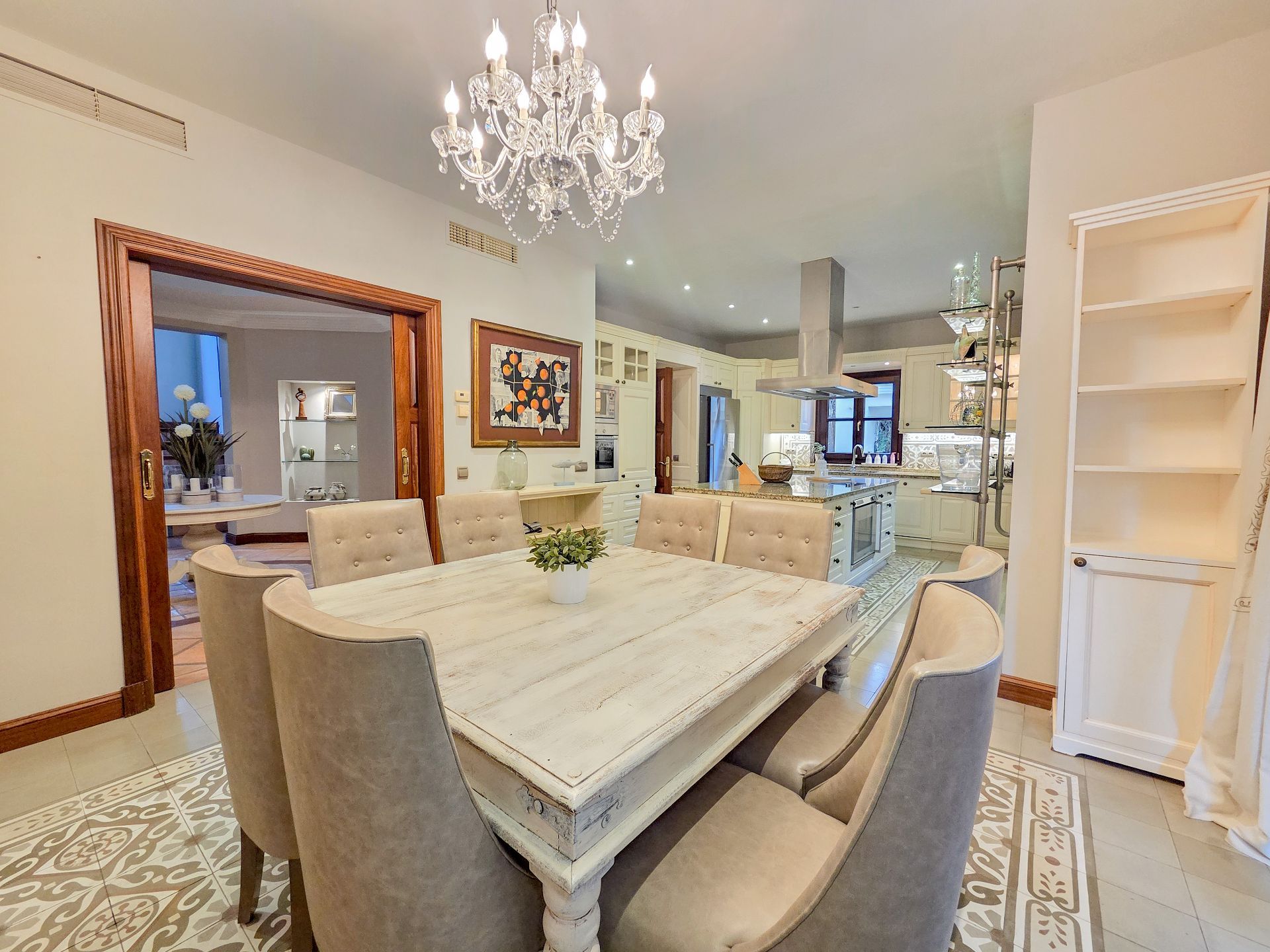 Marbella Golden Mile Marbella villa 5 Bedrooms
