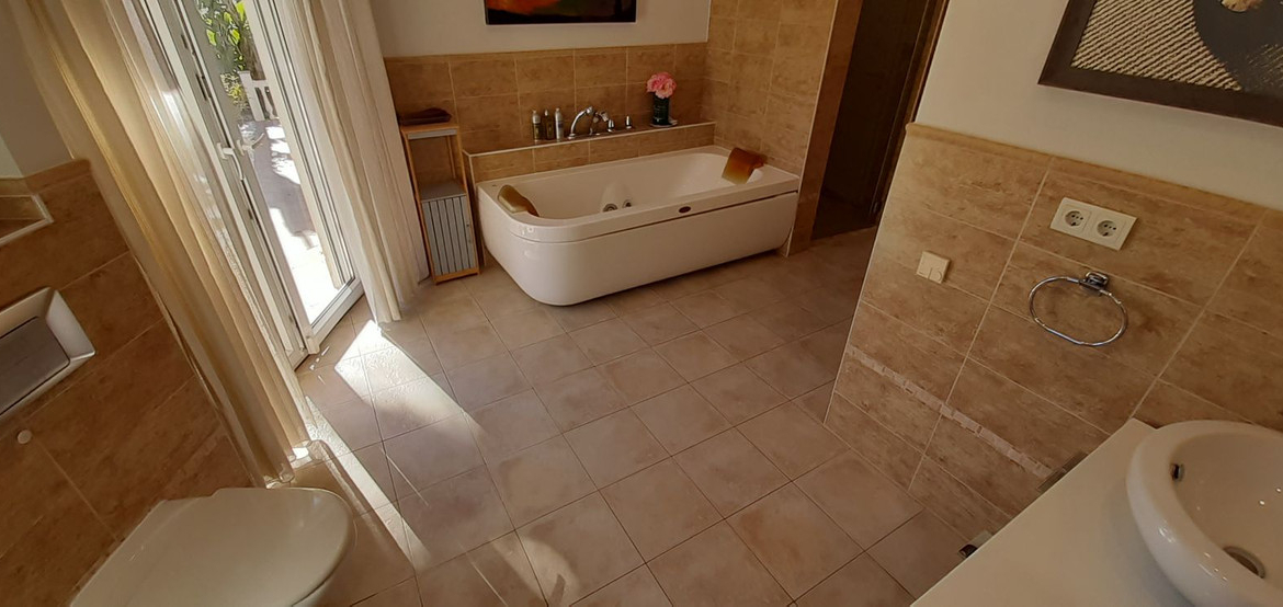 El Rosario Marbella villa 5 Bedrooms