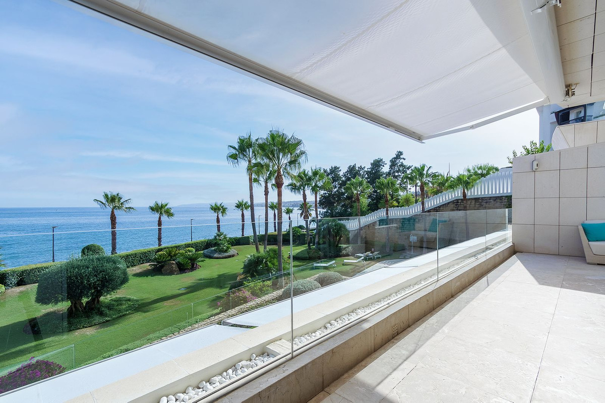 luxo-estate-18 Estepona apartment 4 Bedrooms