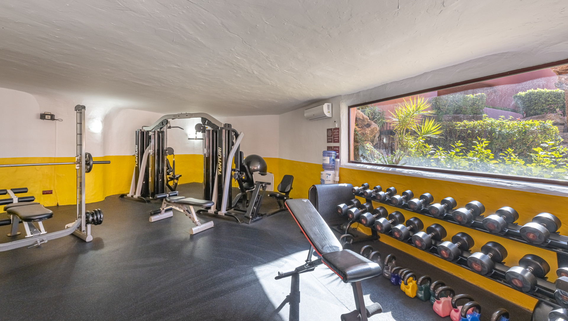 Estepona apartment 3 Bedrooms