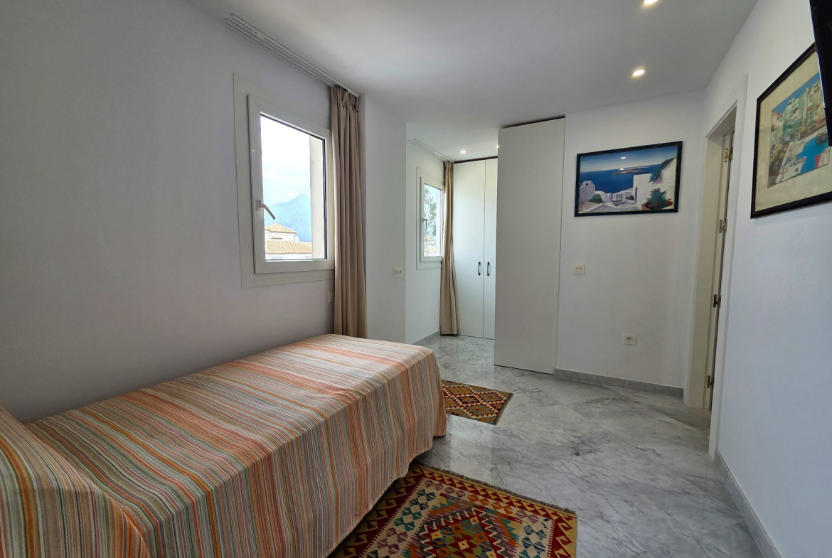 Nueva Andalucia Marbella apartment 2 Bedrooms