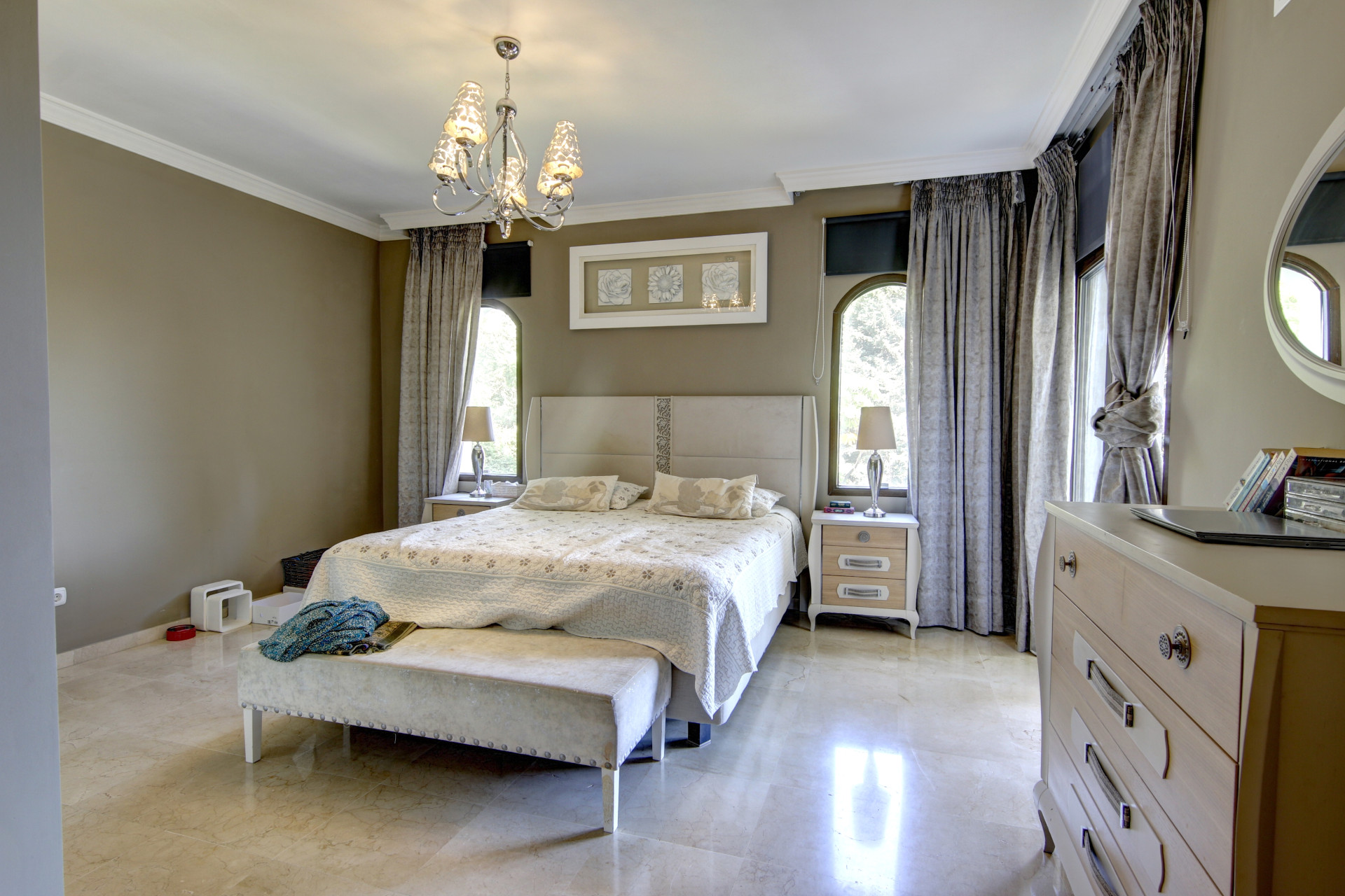 Benahavis Pueblo Benahavis villa 6 Bedrooms