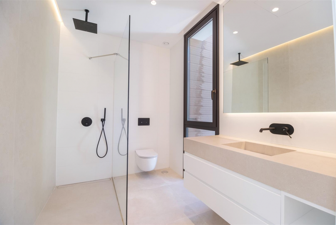 Puerto Banus Marbella villa 4 Bedrooms