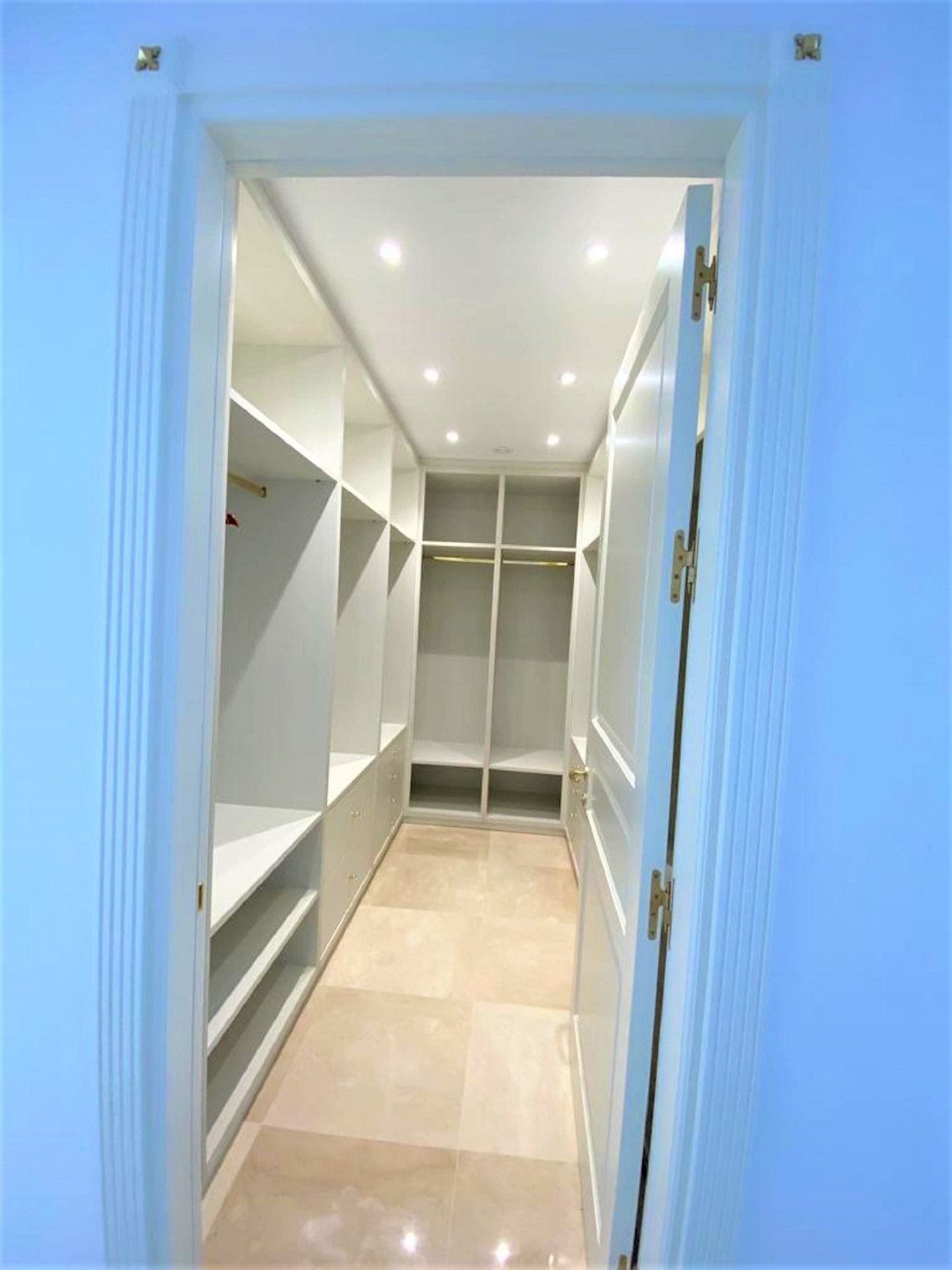 luxo-estate-18 Estepona villa 6 Bedrooms