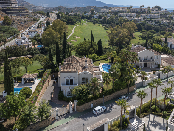 La Quinta Benahavis villa 5 Bedrooms