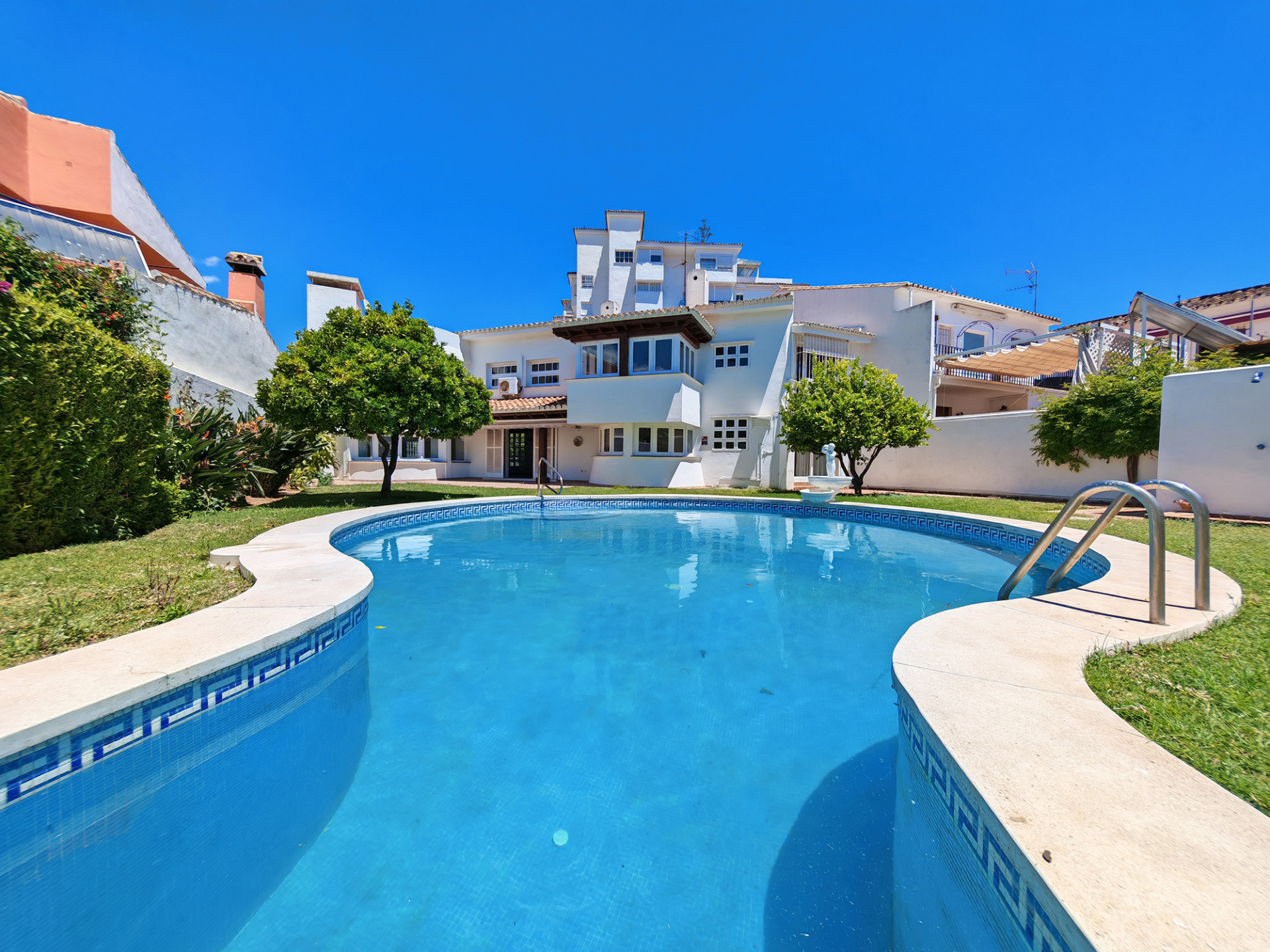 Fuengirola villa 4 Bedrooms