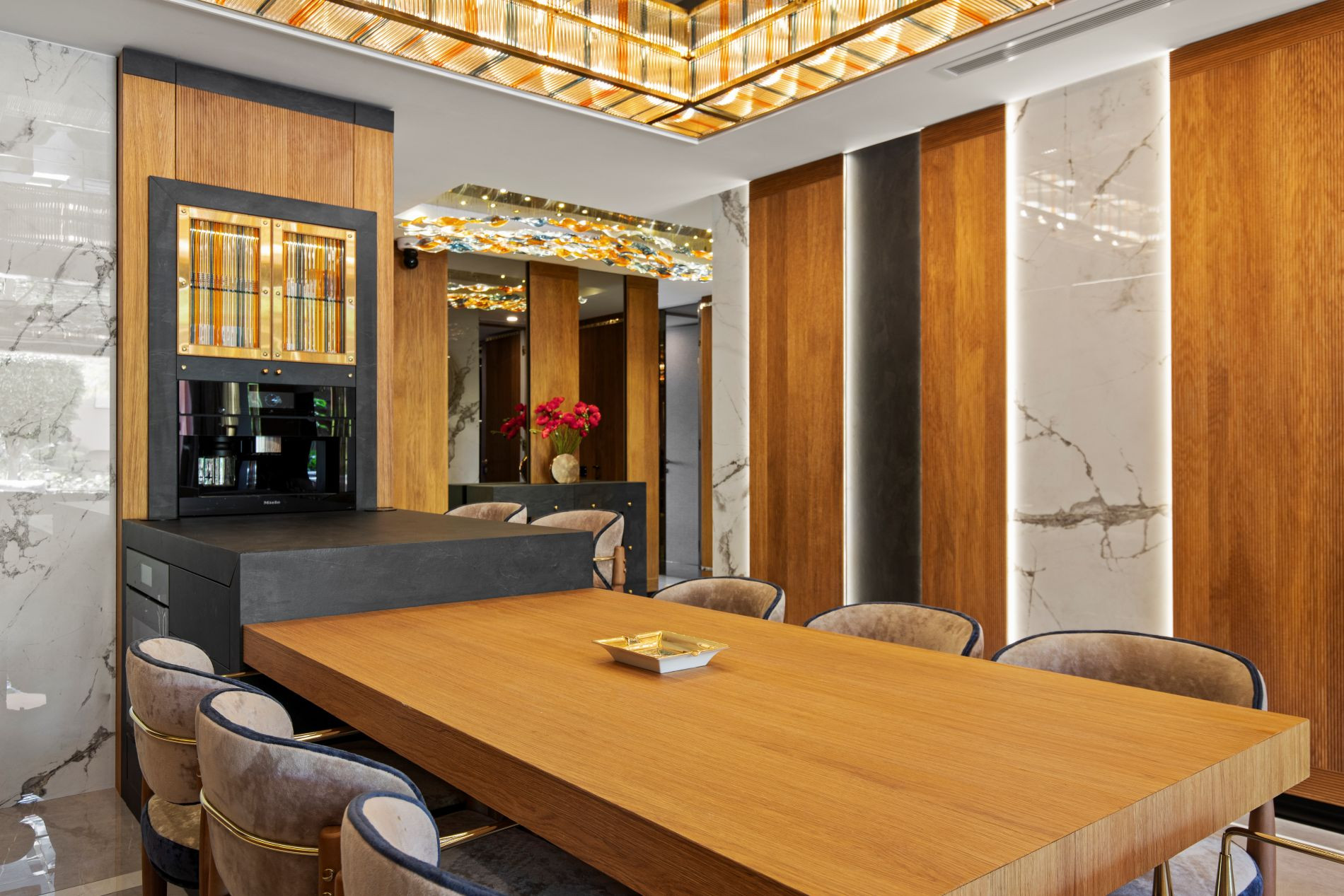 luxo-estate-19 Puerto Banus Marbella apartment 3 Bedrooms