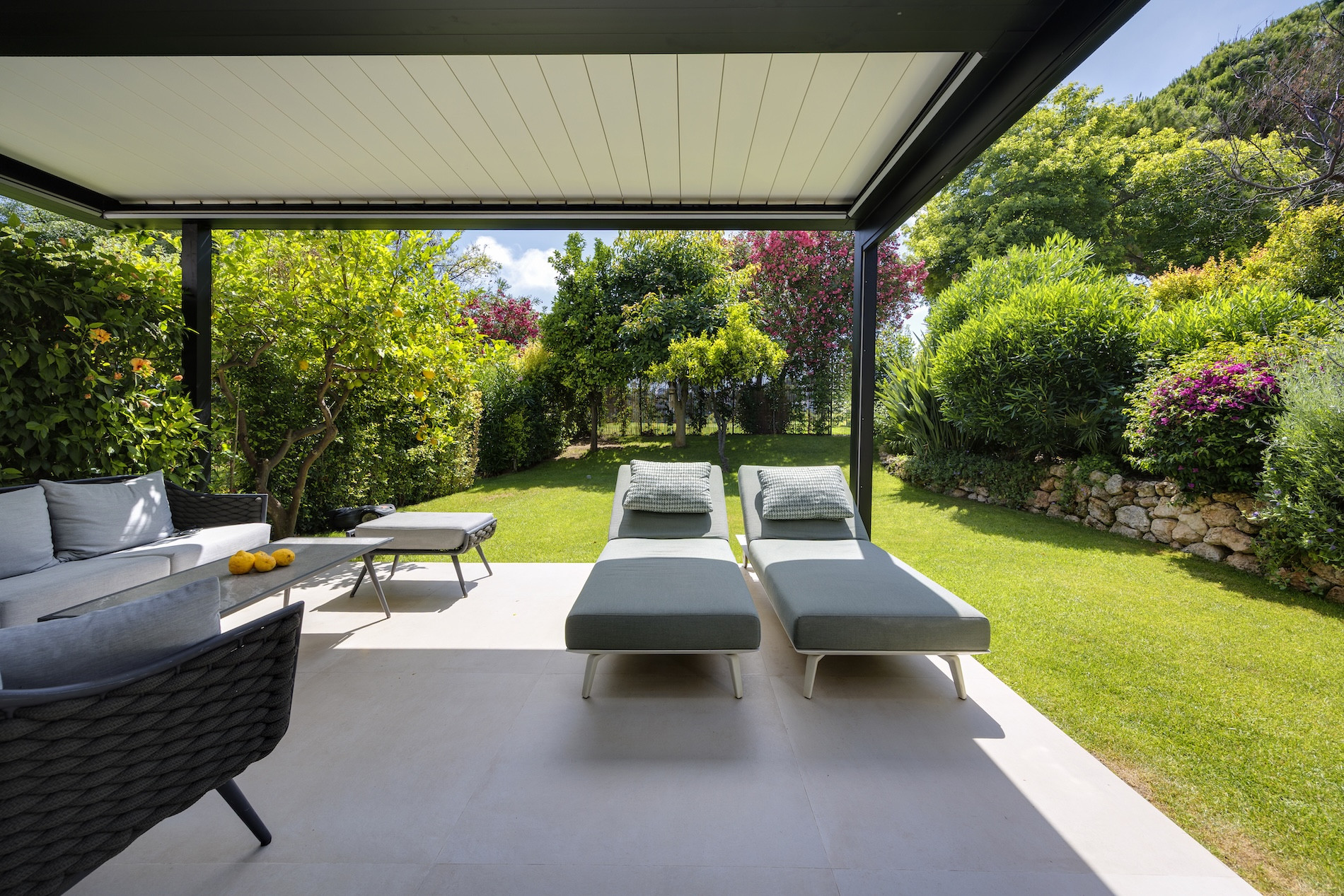 Nueva Andalucia Marbella villa 3 Bedrooms