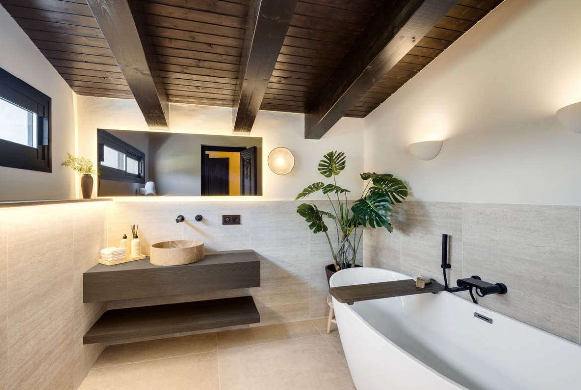 Nueva Andalucia Marbella villa 5 Bedrooms