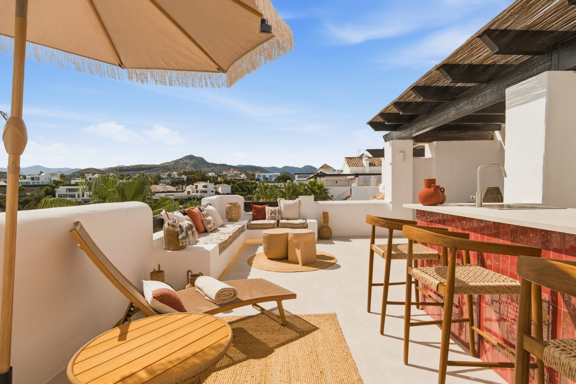 La Alqueria Benahavis penthouse 3 Bedrooms