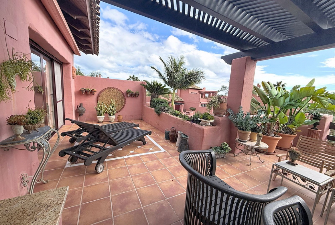 Cancelada Estepona penthouse 3 Bedrooms