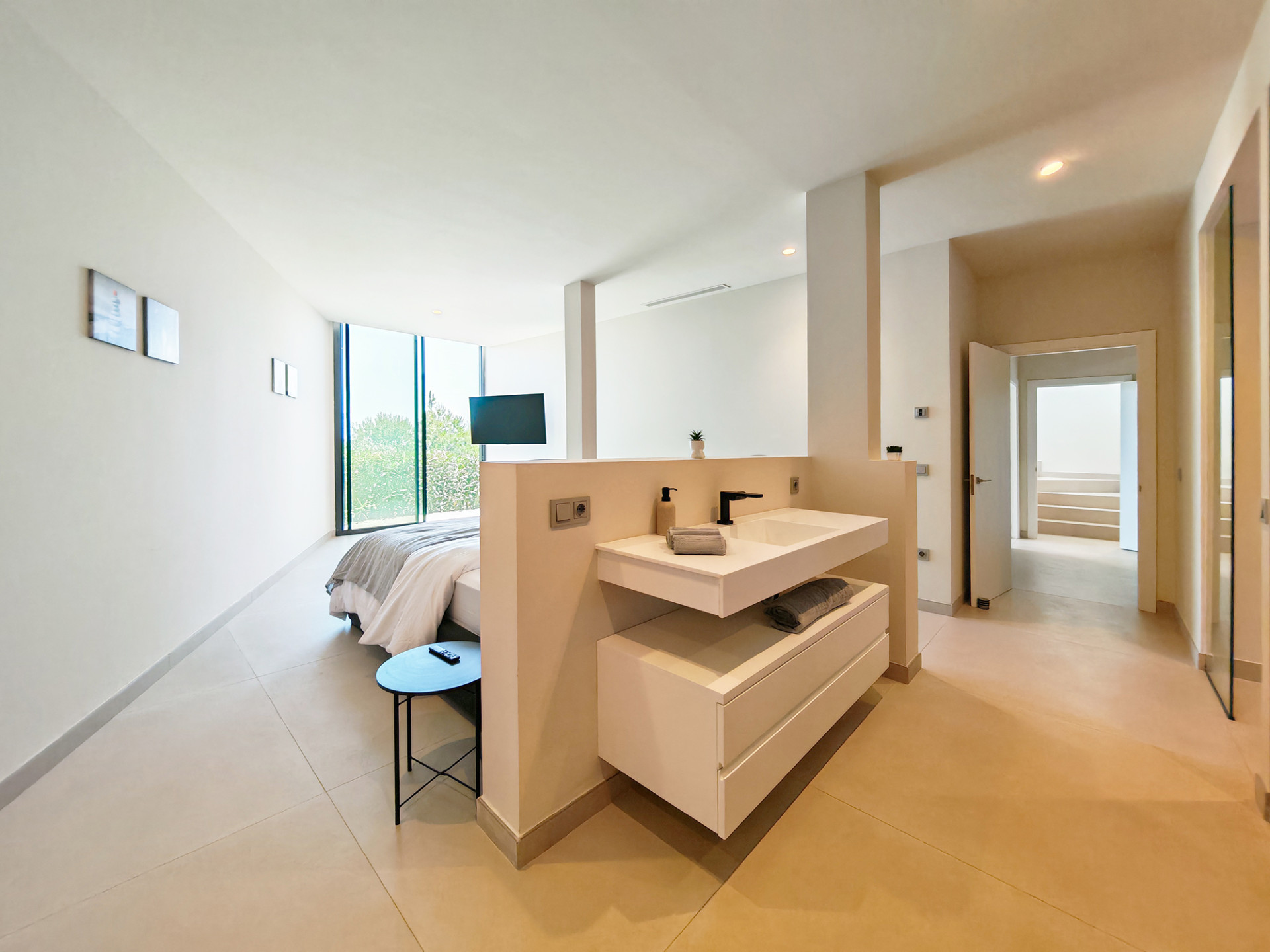 Los Monteros Marbella villa 4 Bedrooms