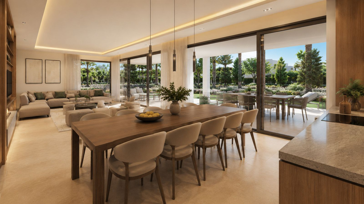 Las Chapas Marbella villa 3 Bedrooms