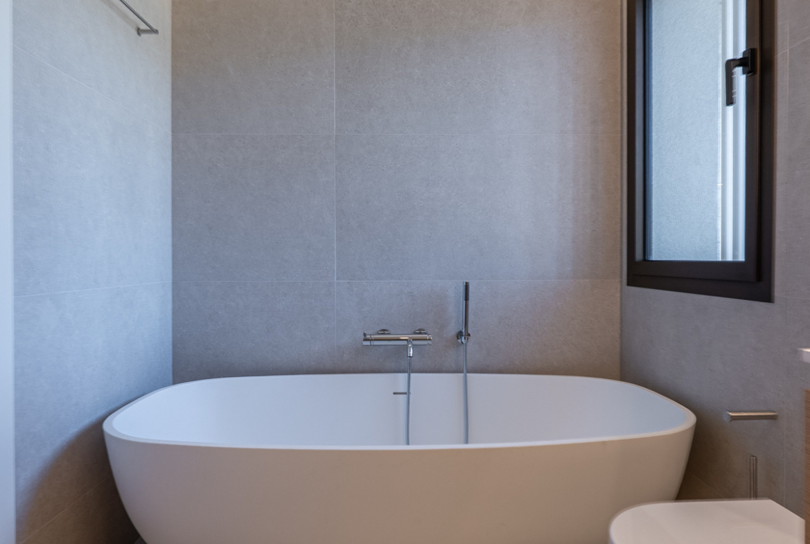 Benahavis apartment 4 Bedrooms