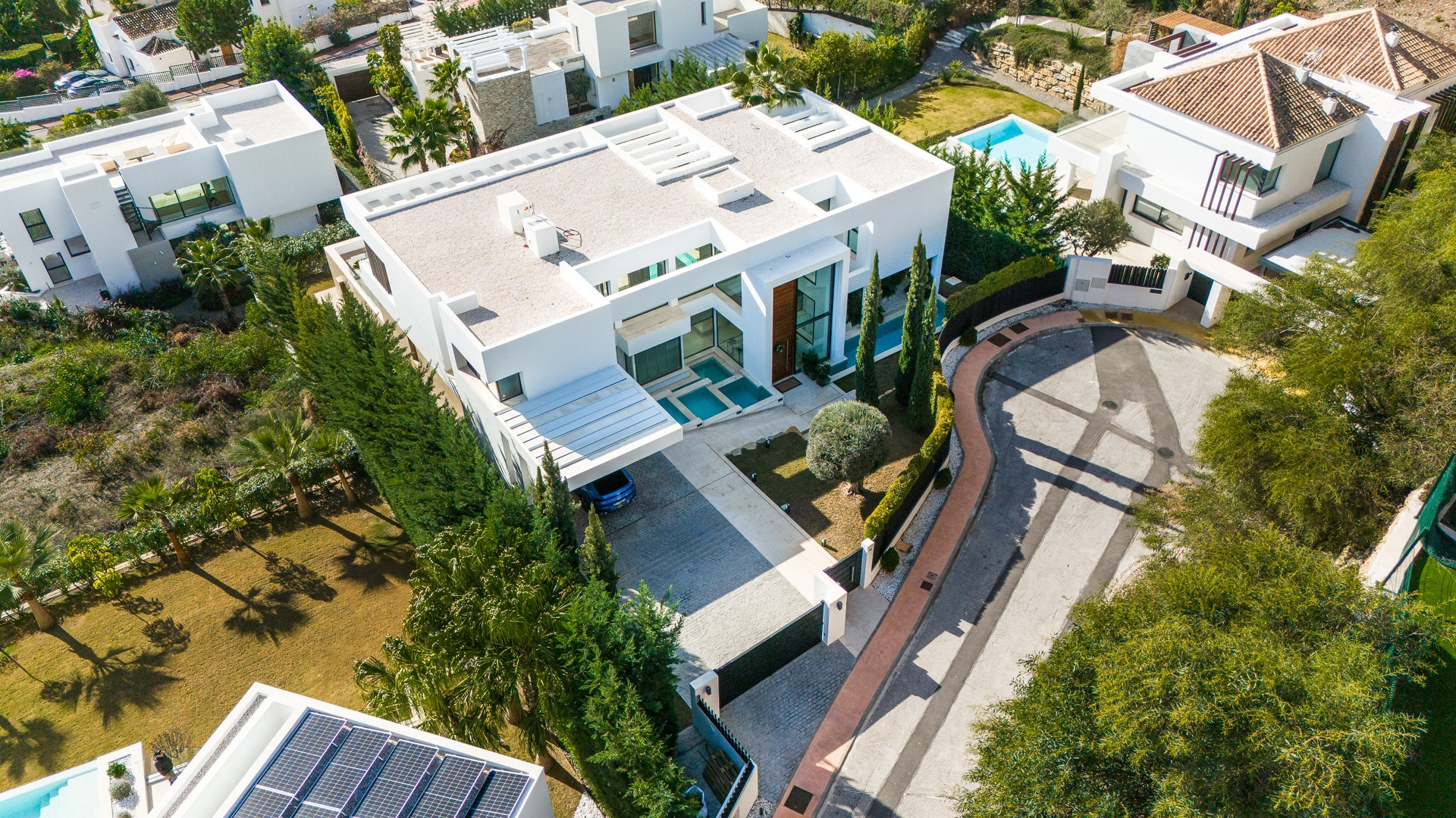 La Alqueria Benahavis villa 5 Bedrooms