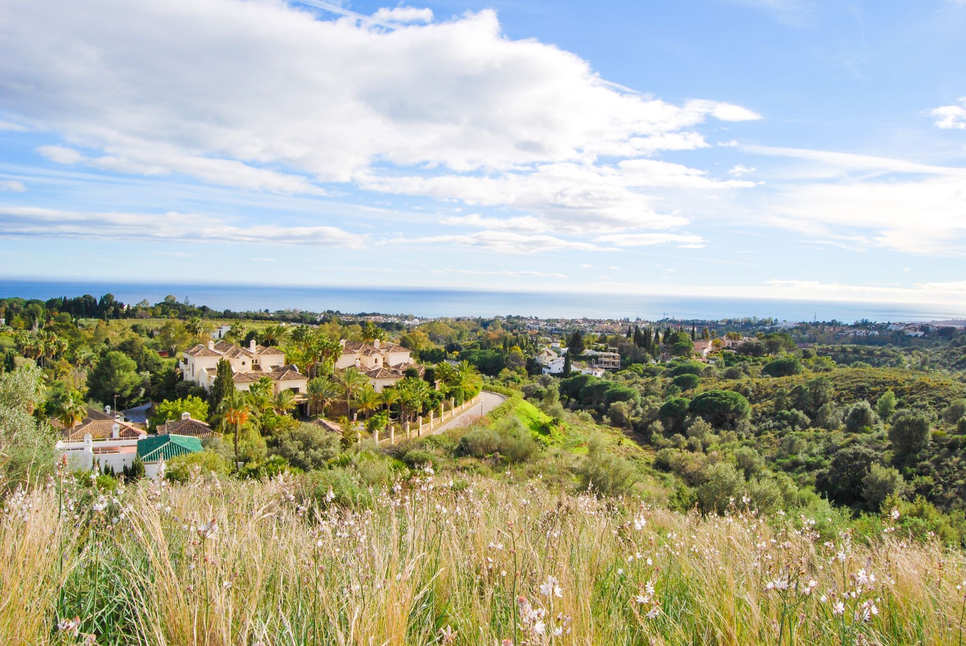 luxo-estate-19 Marbella plot Bedrooms