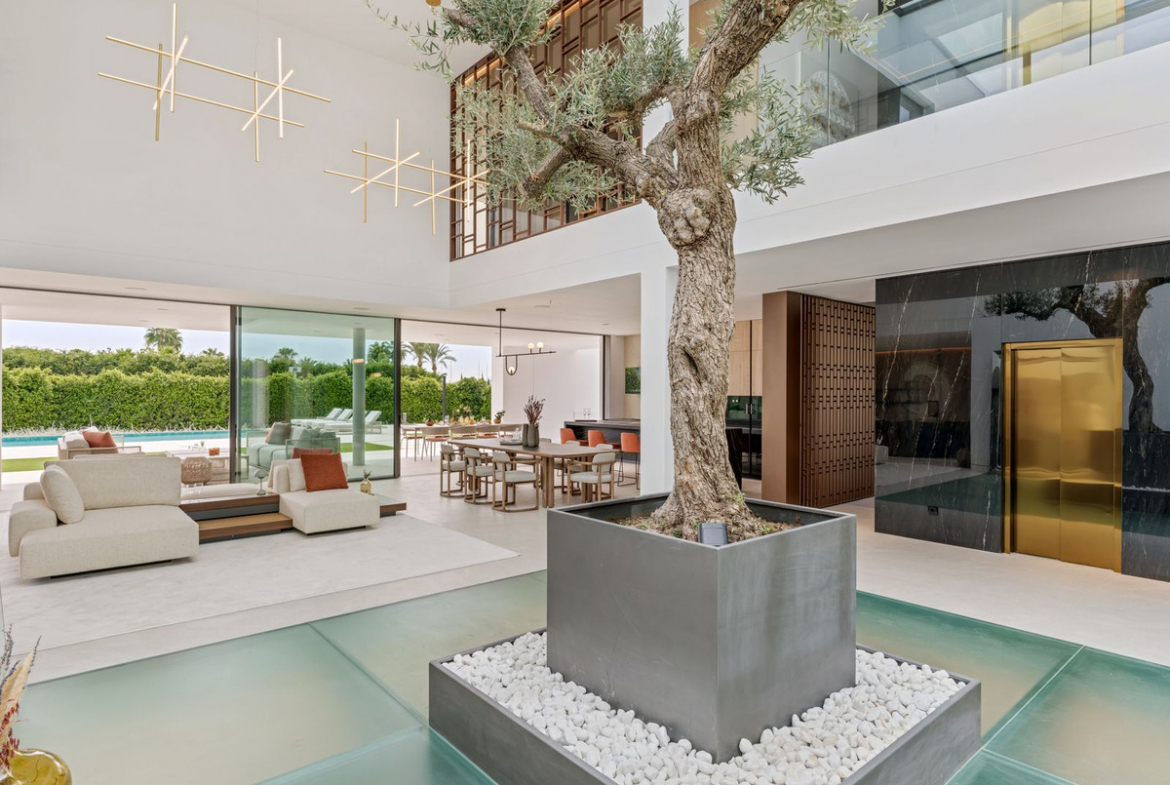 Marbella villa 5 Bedrooms