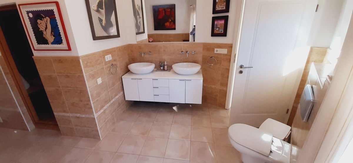 El Rosario Marbella villa 5 Bedrooms