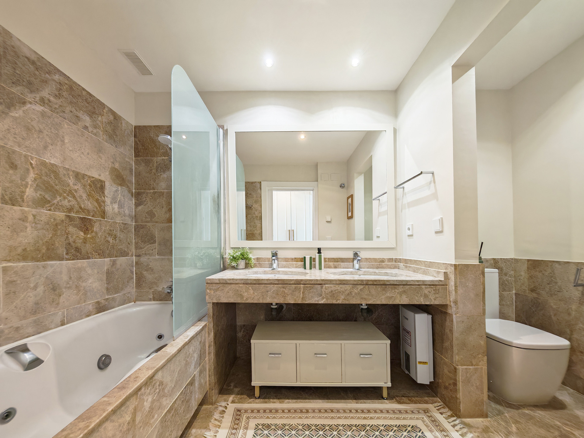 luxo-estate-19 Los Monteros Marbella townhouse 3 Bedrooms