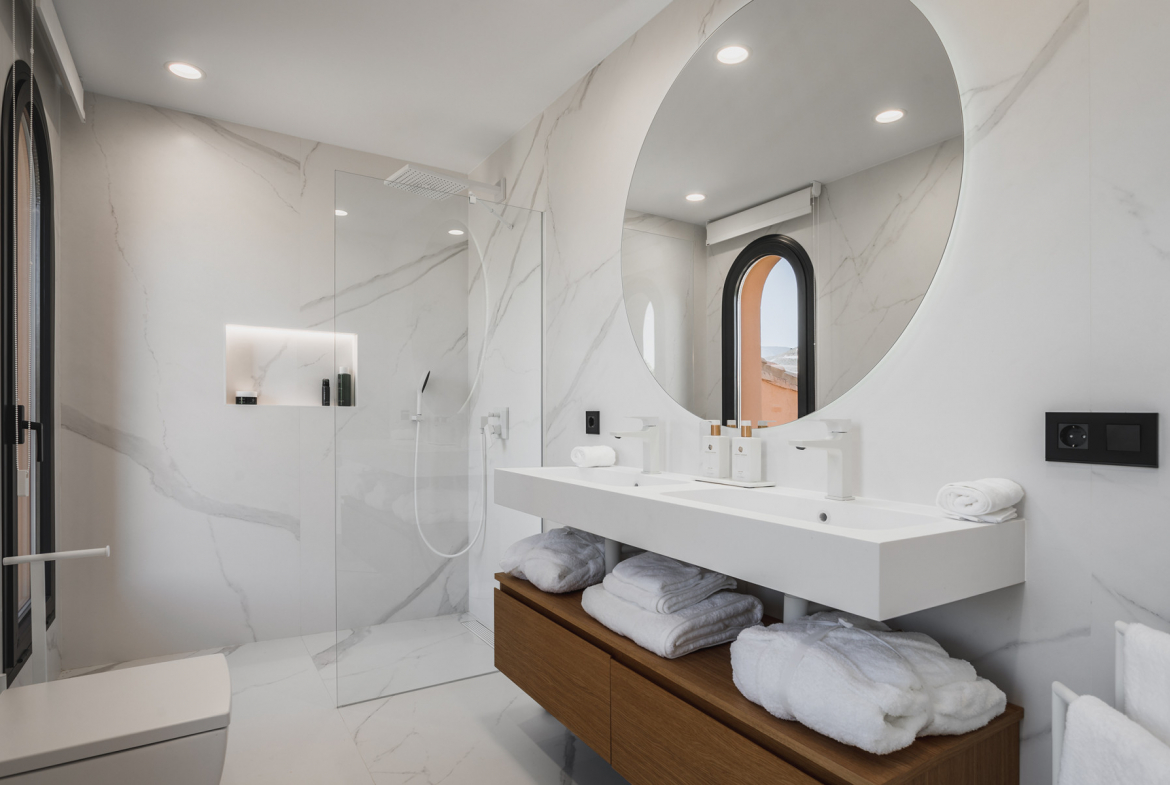 Nueva Andalucia Marbella penthouse 3 Bedrooms