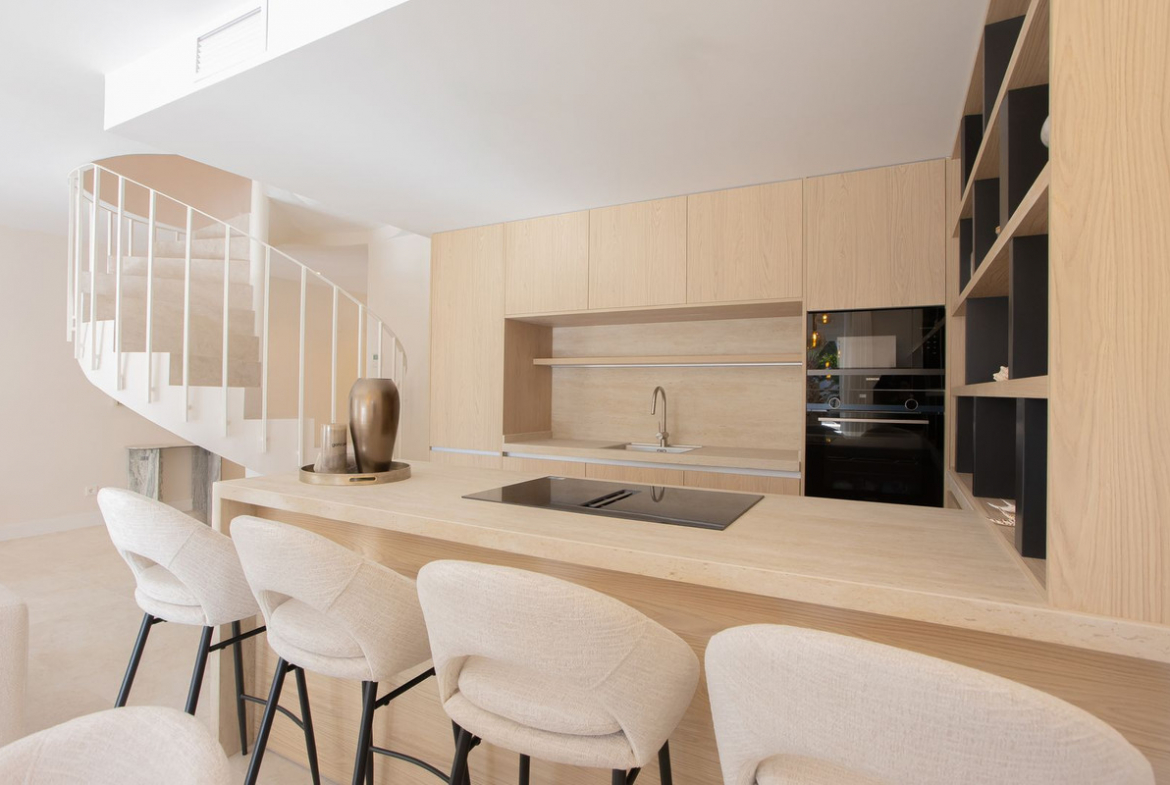 Nueva Andalucia Marbella penthouse 4 Bedrooms