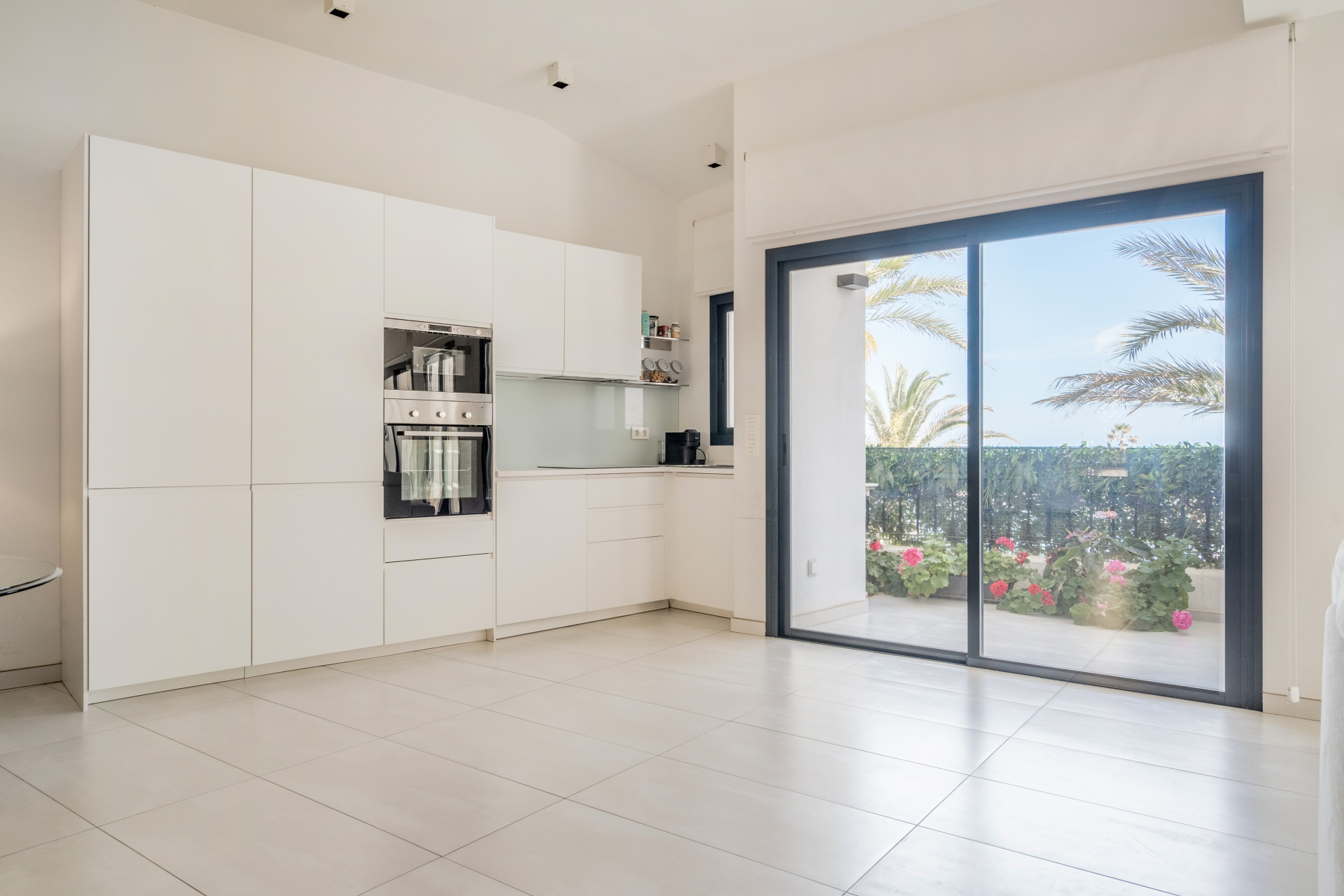 luxo-estate-2 Cabopino Marbella penthouse 2 Bedrooms