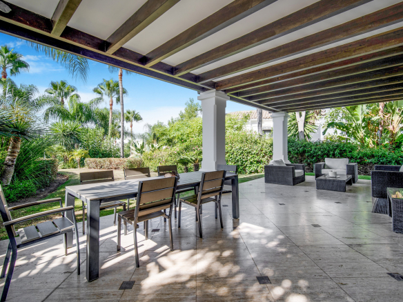Marbella Golden Mile Marbella villa 5 Bedrooms