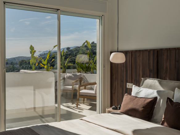 Nueva Andalucia Marbella penthouse 3 Bedrooms