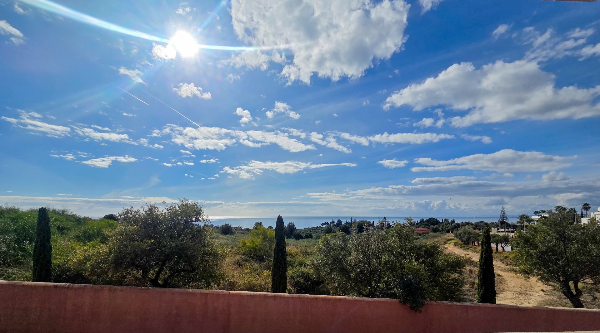 luxo-estate-2 Rio Real Marbella penthouse 3 Bedrooms