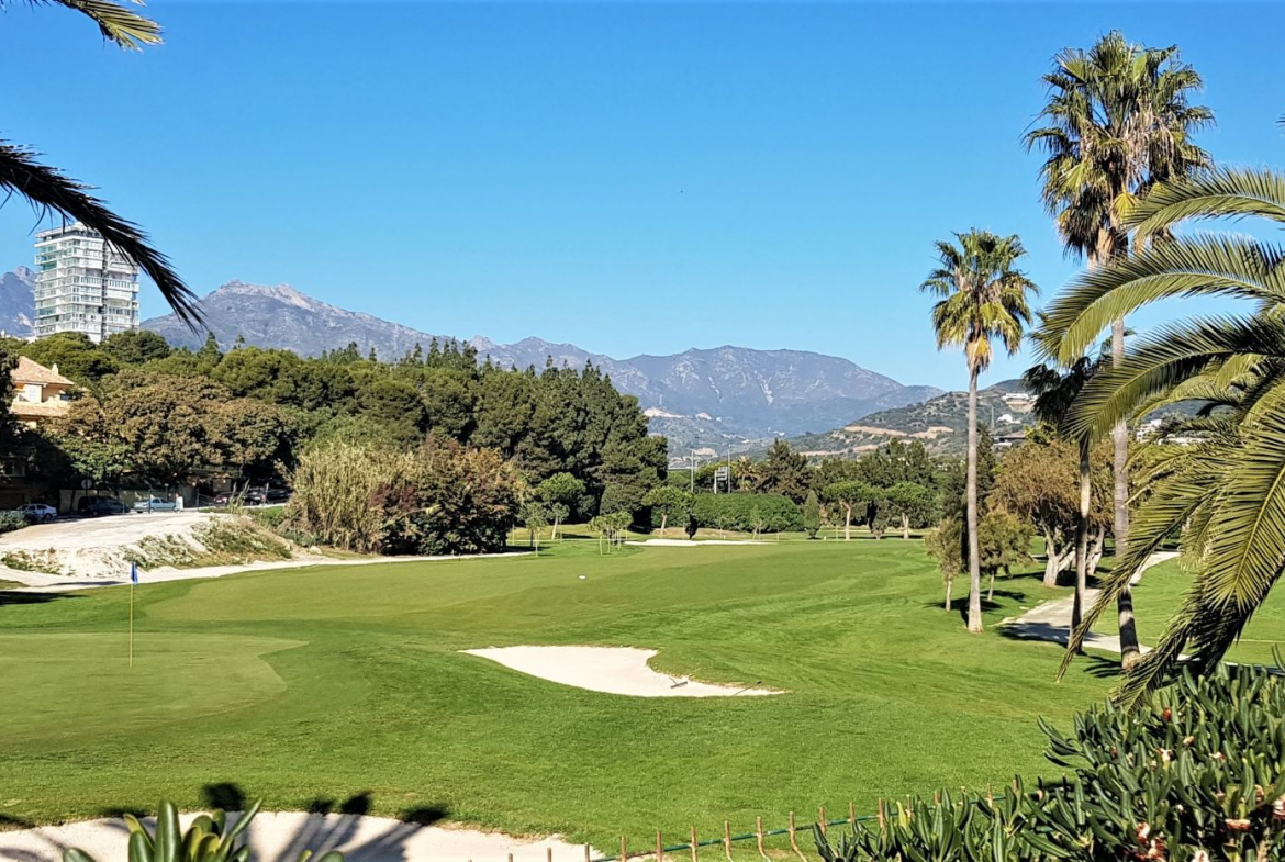 Rio Real Marbella villa 4 Bedrooms