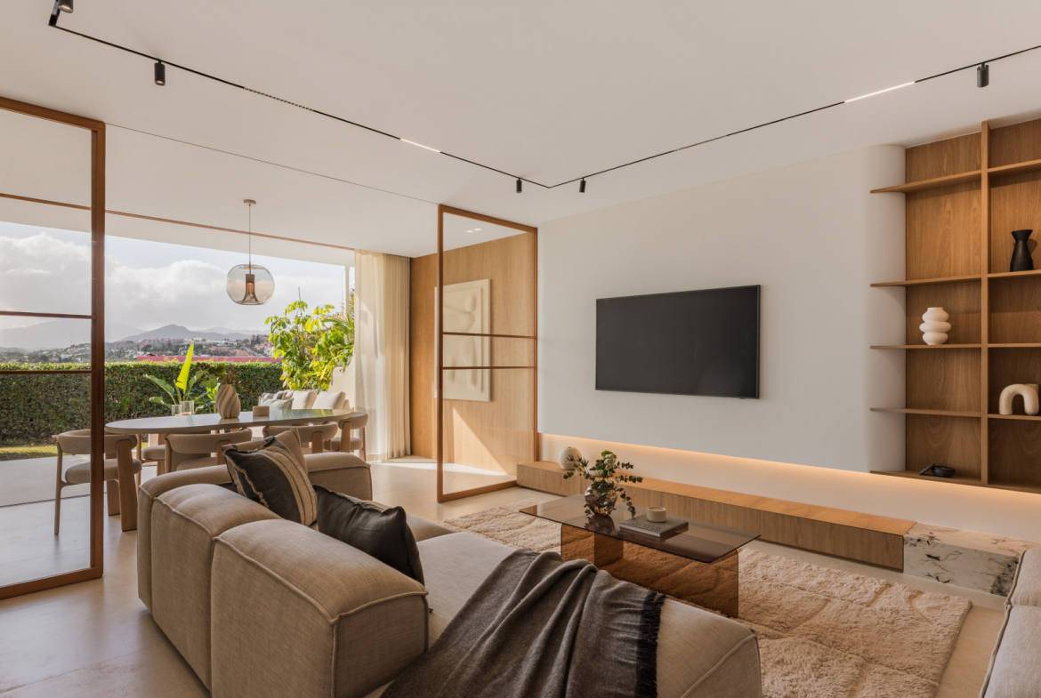 Nueva Andalucia Marbella townhouse 4 Bedrooms