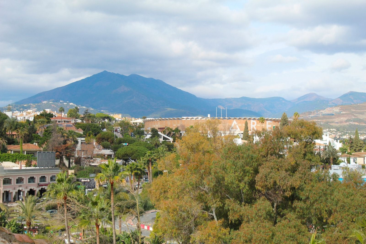 Puerto Banus Marbella penthouse 3 Bedrooms