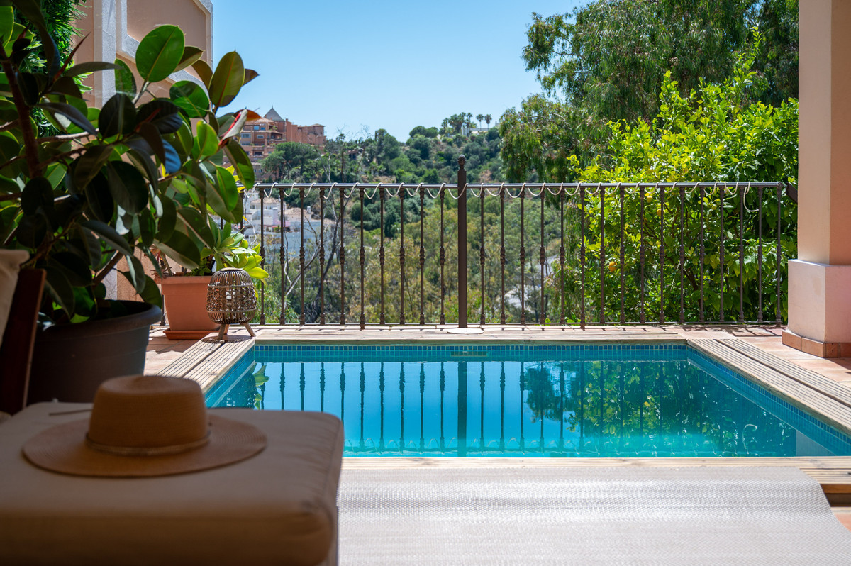 Nueva Andalucia Marbella villa 3 Bedrooms
