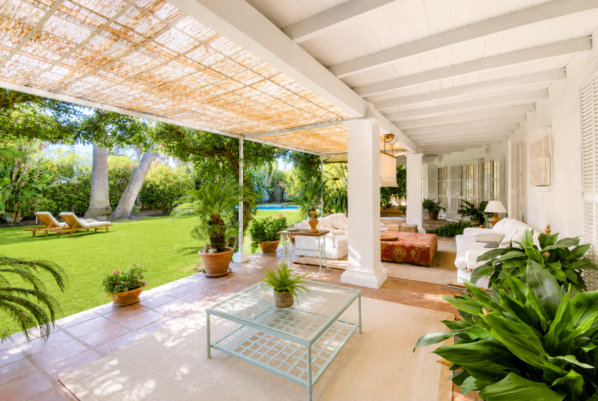 Estepona villa 7 Bedrooms