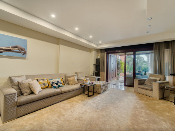 Nueva Andalucia Marbella apartment 2 Bedrooms