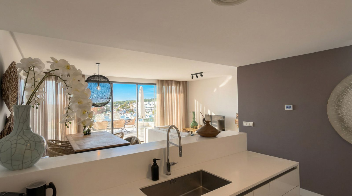 Cabopino Marbella penthouse 3 Bedrooms