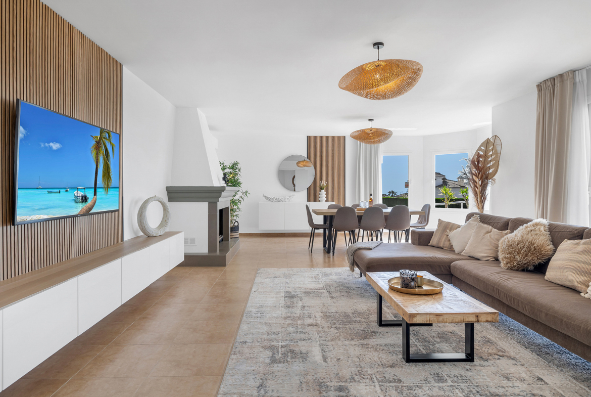 Estepona villa 6 Bedrooms